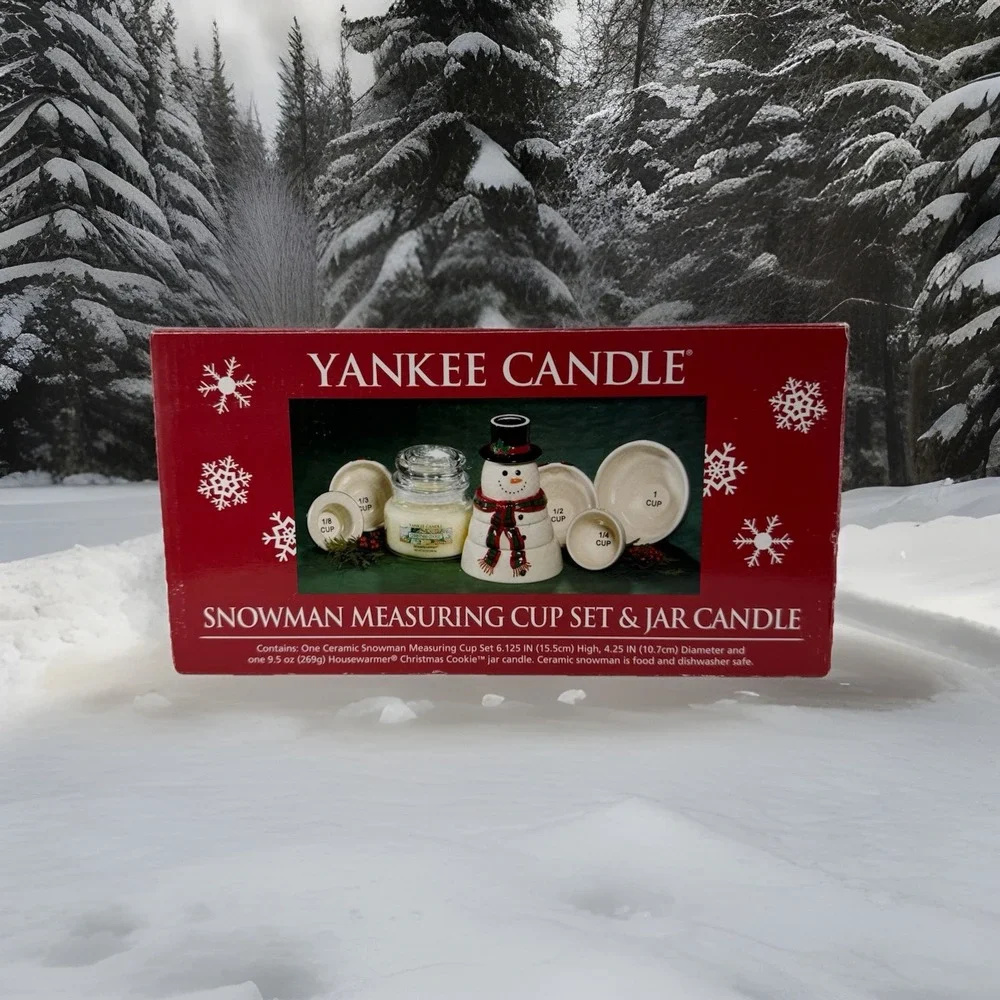Hard To Find 2012 Yankee Christmas Cookie Scent Candle And Measuring Cup Snowman
